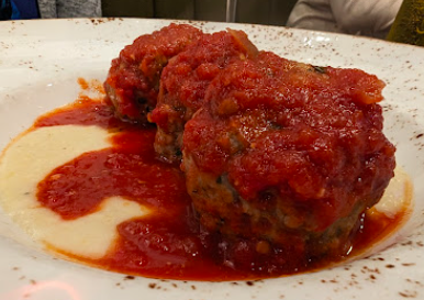 Dante Pizzeria signature dishes Dante Meatballs
Farm Greens w/ Lemon Thyme
Wood-Roasted Plum Creek Farm Chicken
